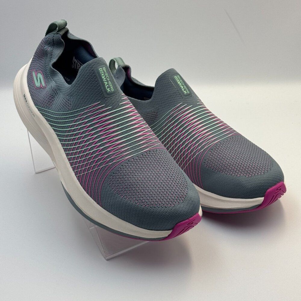 SKECHERS Performance Go Walk Max Walker Sally Woman's 7.5 Charcoal Purple